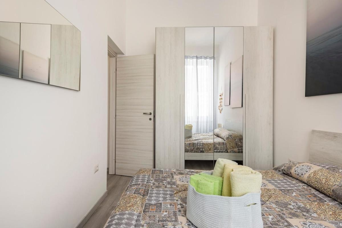 Leo Holiday Homes เดวามารีนา ภายนอก รูปภาพ